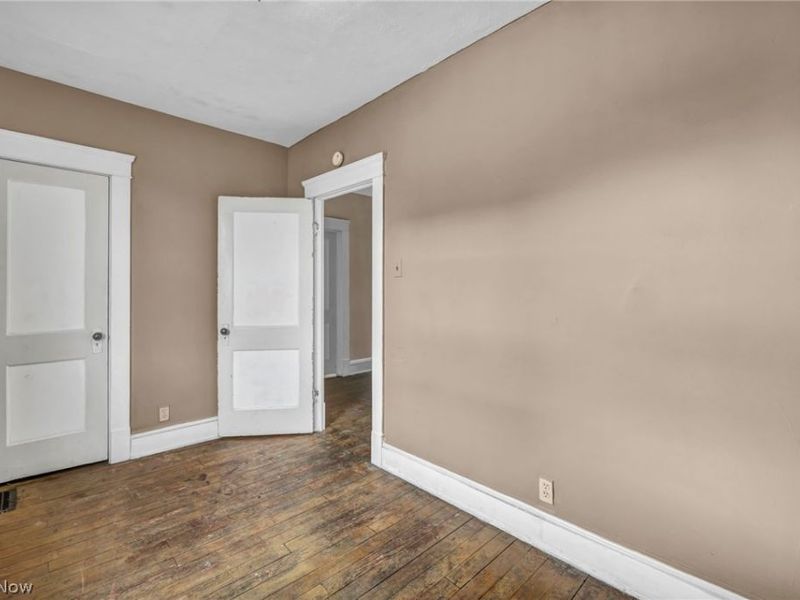 7909 Goodman Avenue, Cleveland, OH 44105 Photo 31