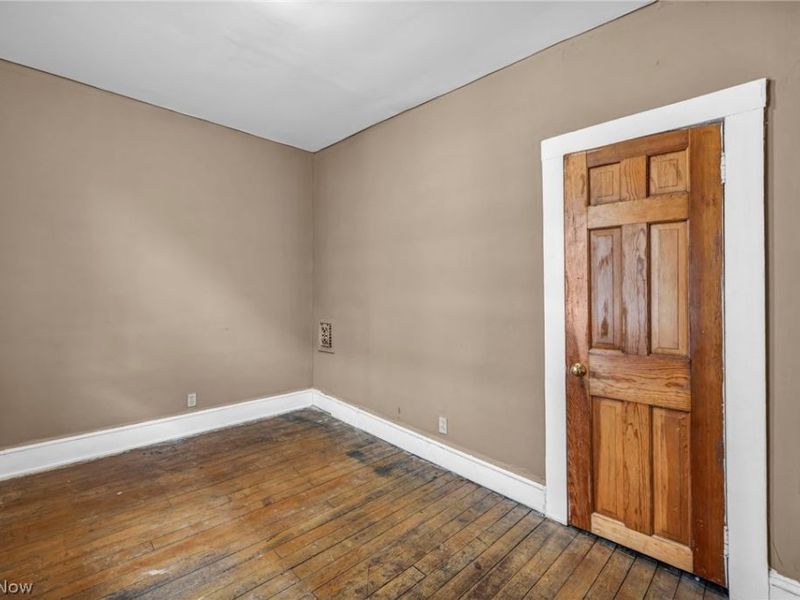 7909 Goodman Avenue, Cleveland, OH 44105 Photo 33