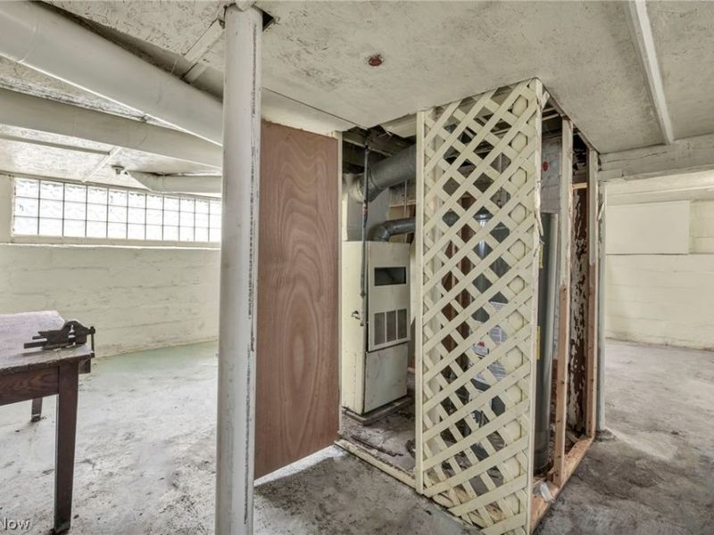 7909 Goodman Avenue, Cleveland, OH 44105 Photo 41