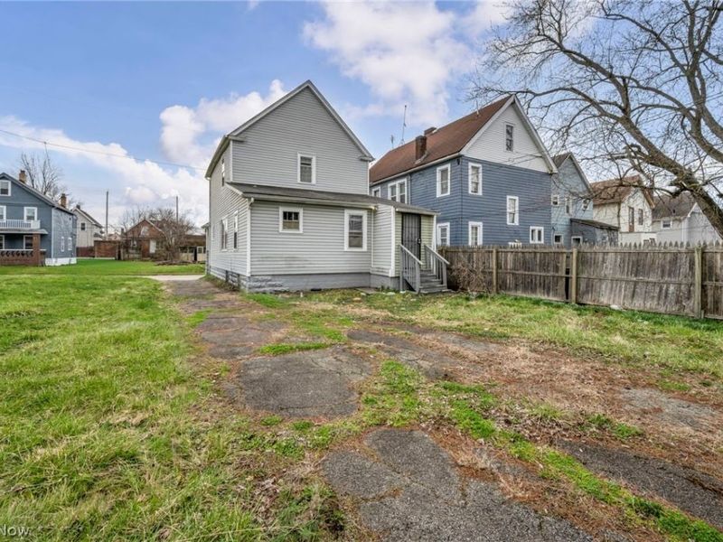 7909 Goodman Avenue, Cleveland, OH 44105 Photo 7