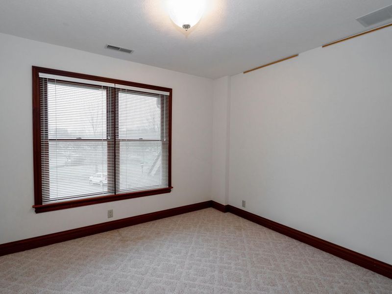 2442 Greystone Lane, Springfield, OH 45503 Photo 36