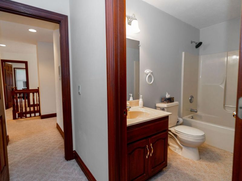 2442 Greystone Lane, Springfield, OH 45503 Photo 38