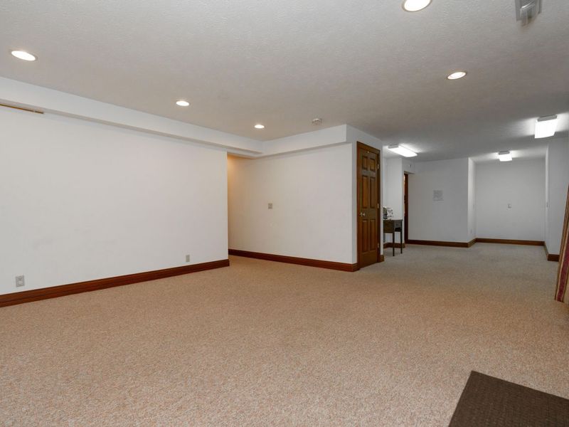 2442 Greystone Lane, Springfield, OH 45503 Photo 45