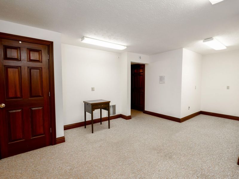 2442 Greystone Lane, Springfield, OH 45503 Photo 48