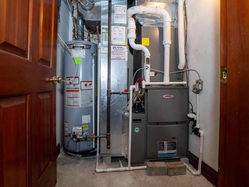 2442 Greystone Lane, Springfield, OH 45503 Photo 52