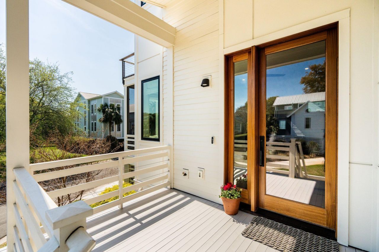 772 Gate Post Drive Photo 14