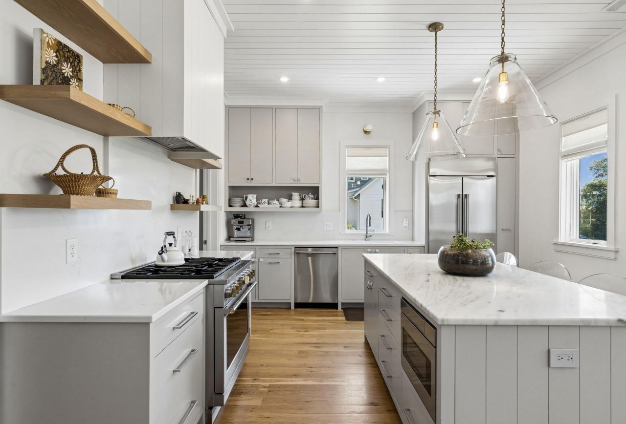 772 Gate Post Drive Photo 24