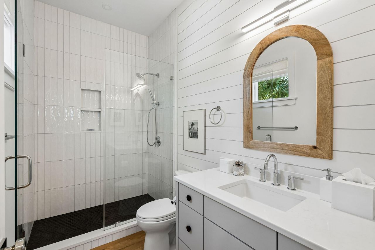 772 Gate Post Drive Photo 41