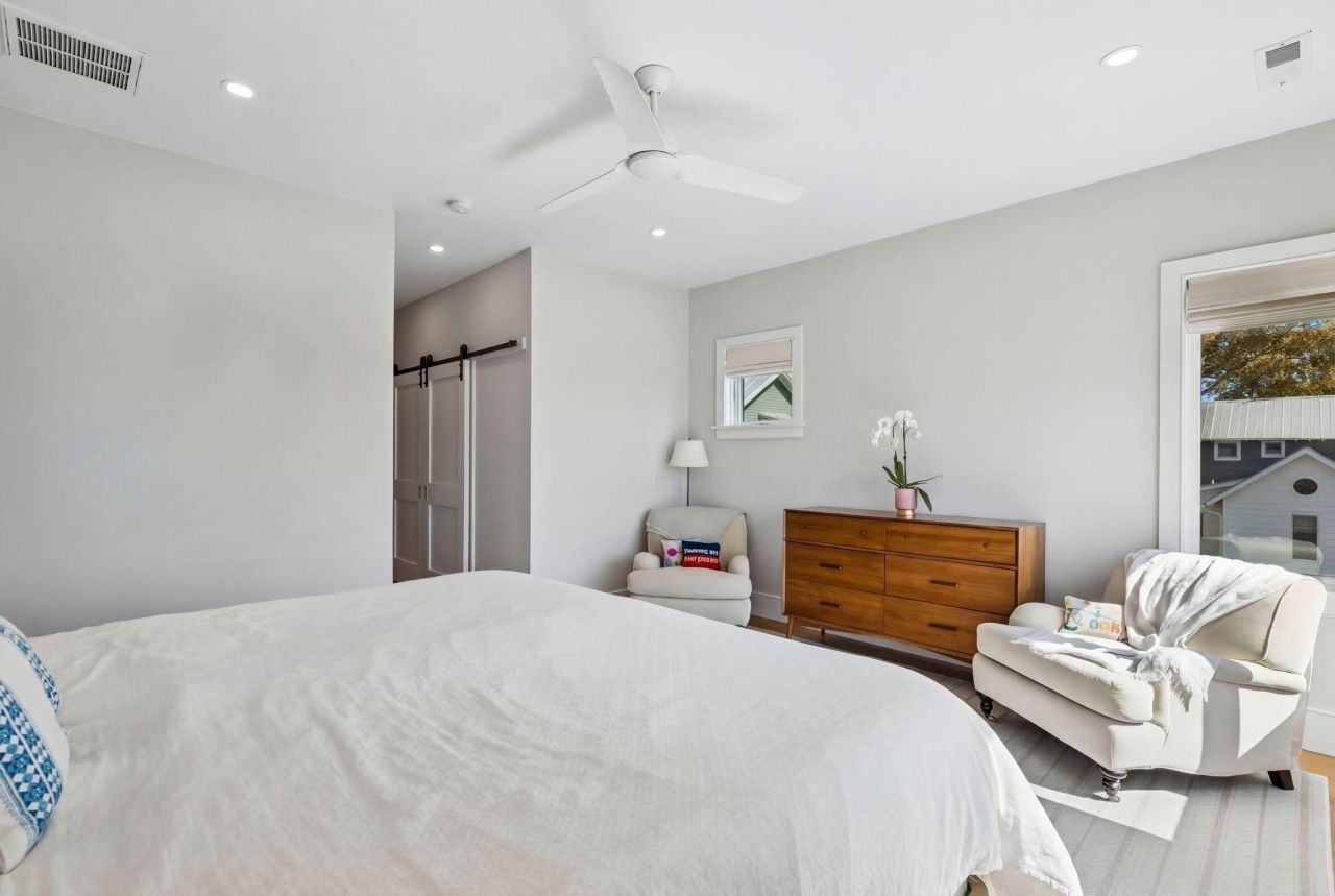 772 Gate Post Drive Photo 58