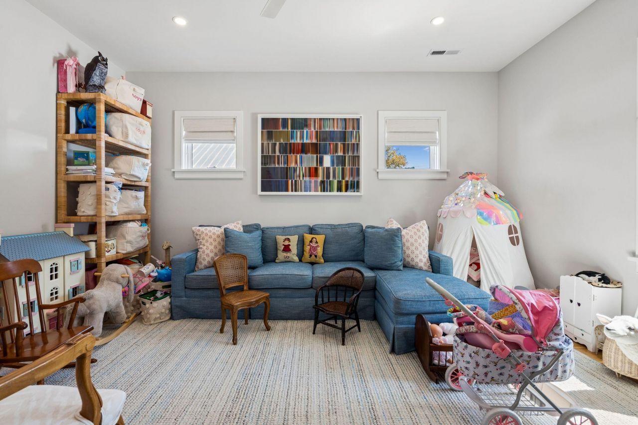 772 Gate Post Drive Photo 64