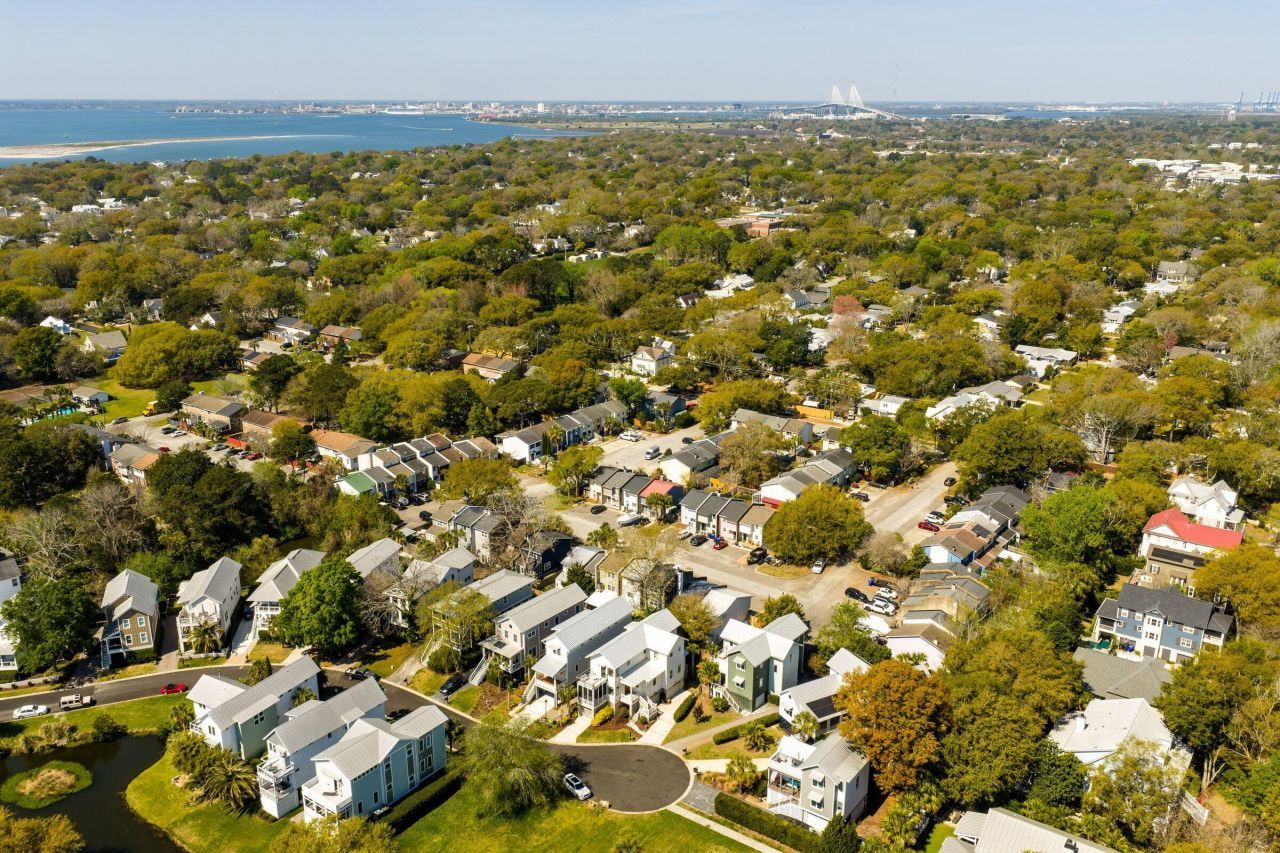 772 Gate Post Drive Photo 82