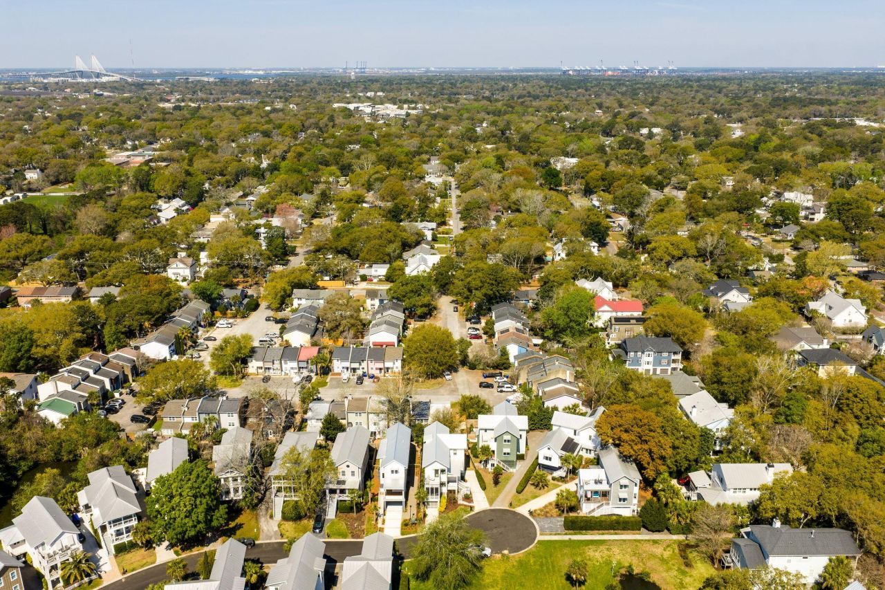 772 Gate Post Drive Photo 83