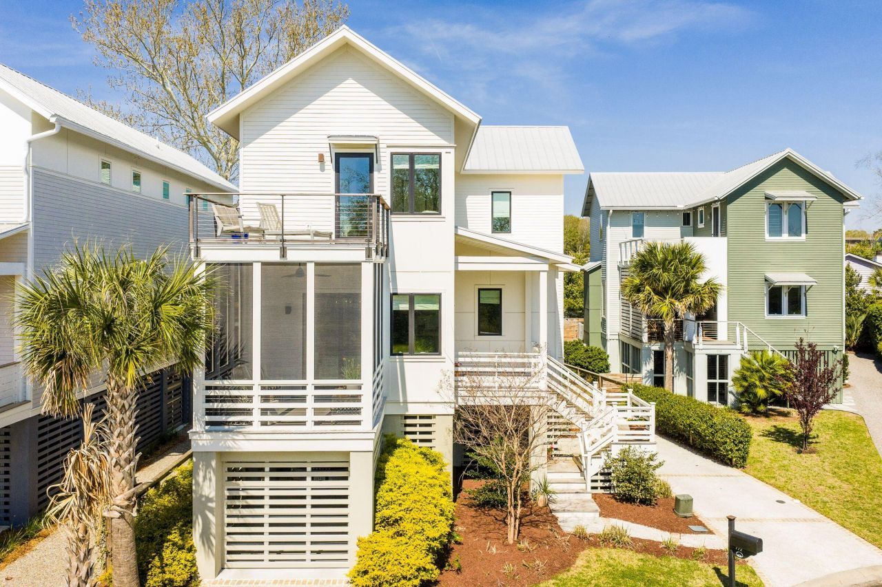 772 Gate Post Drive Photo 90