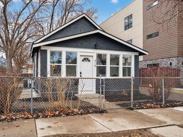 419 Fillmore Street NE, Minneapolis, MN 55413