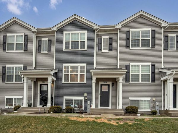 2509 Bella Drive , Pingree Grove, IL 60140