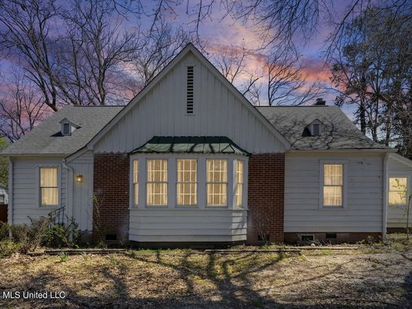 155 N Randolph Street, Holly Springs, MS 38635