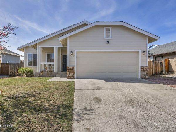 770 W Golden Valley Road, Reno, NV 89506