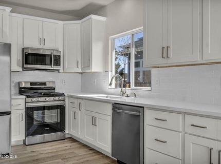 770 W Golden Valley Road, Reno, NV 89506 Photo