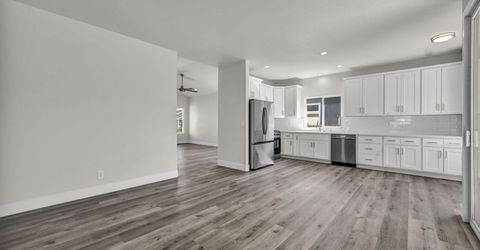 770 W Golden Valley Road, Reno, NV 89506 Photo