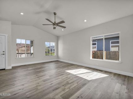 770 W Golden Valley Road, Reno, NV 89506 Photo