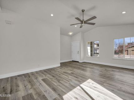 770 W Golden Valley Road, Reno, NV 89506 Photo