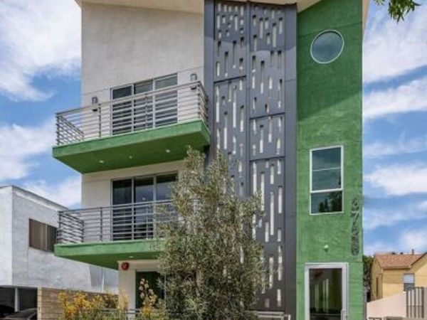 3726 Kelton Avenue, Unit 102, Los Angeles, CA 90034