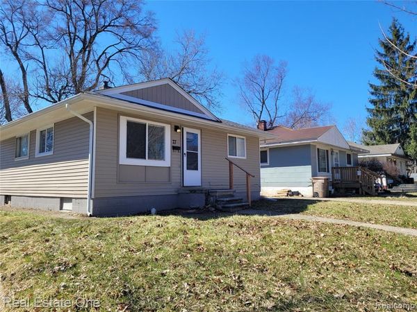 77 W Rutgers Avenue, Pontiac, MI 48340