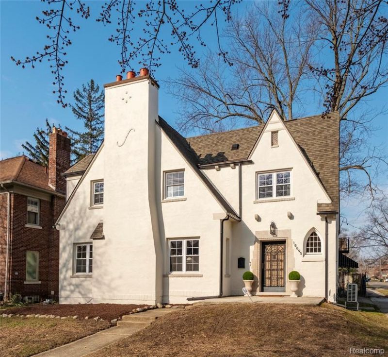 18695 Parkside Street, Detroit, MI 48221 Main Photo