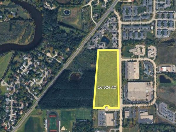 Lt 1 CHEYENNE AVENUE, Grafton, WI 53024