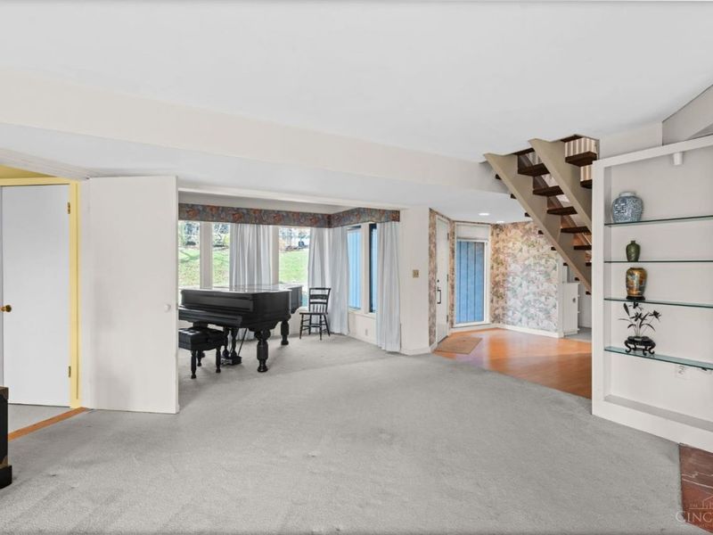 301 Wanoka Woods Drive, Terrace Park, OH 45174 Photo 11