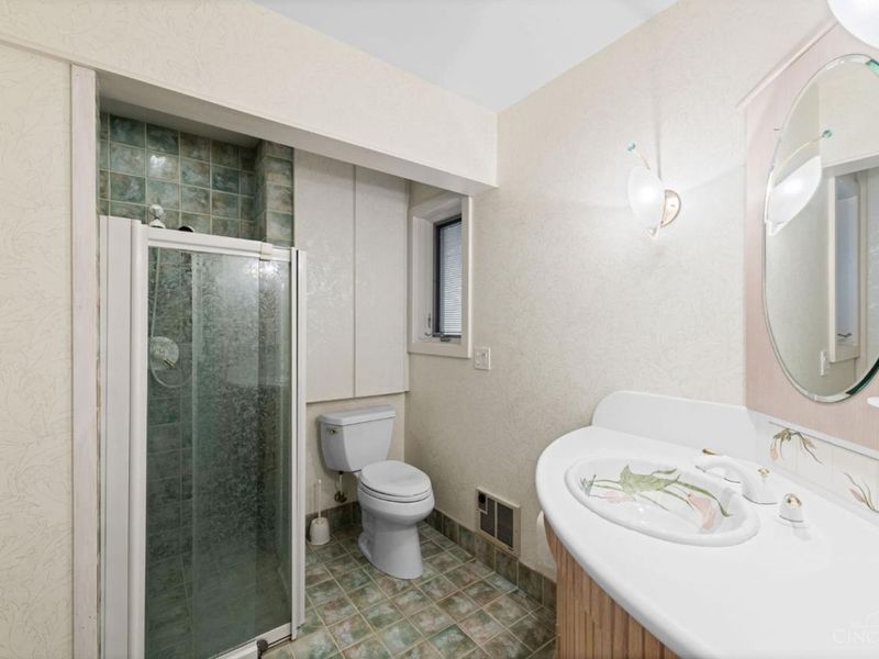 301 Wanoka Woods Drive, Terrace Park, OH 45174 Photo 19