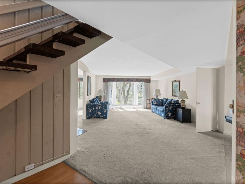 301 Wanoka Woods Drive, Terrace Park, OH 45174 Photo 4