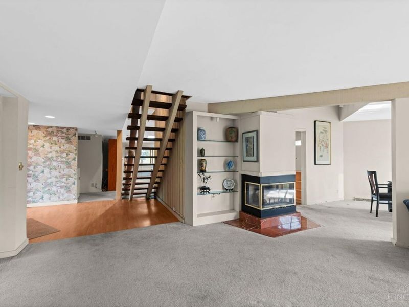 301 Wanoka Woods Drive, Terrace Park, OH 45174 Photo 9