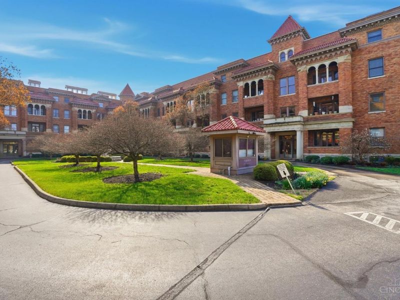 2356 Park Avenue, Unit 22, Cincinnati, OH 45206 Photo 3