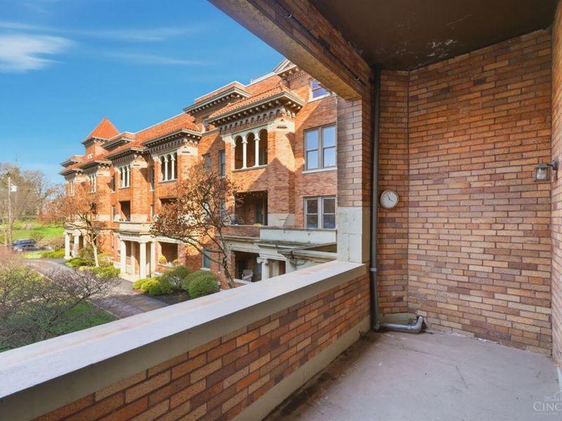 2356 Park Avenue, Unit 22, Cincinnati, OH 45206 Photo 32