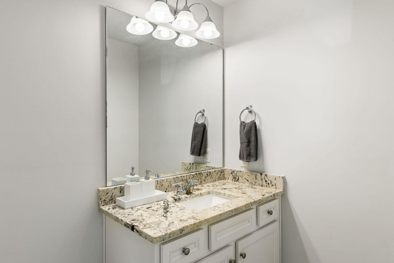 1981 Shadetree Boulevard Photo 23