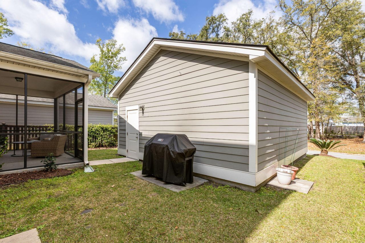 1981 Shadetree Boulevard Photo 30