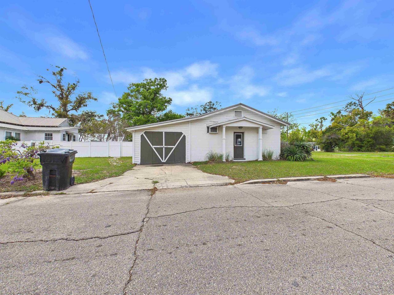 602 W Bay Street, Perry, FL 32347 Photo