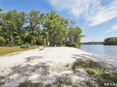 4 Candlewood, New Fairfield, CT 06812