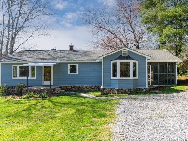 215 Browning Avenue, Hendersonville, NC 28791