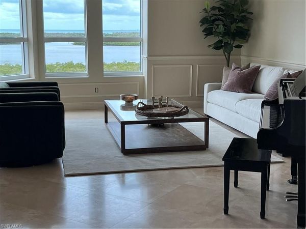 285 Grande WAY, Unit 701, NAPLES, FL 34110