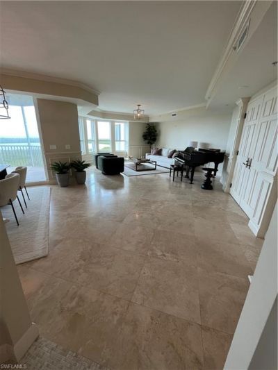 285 Grande Way, Unit 701, Naples, FL 34110 Photo