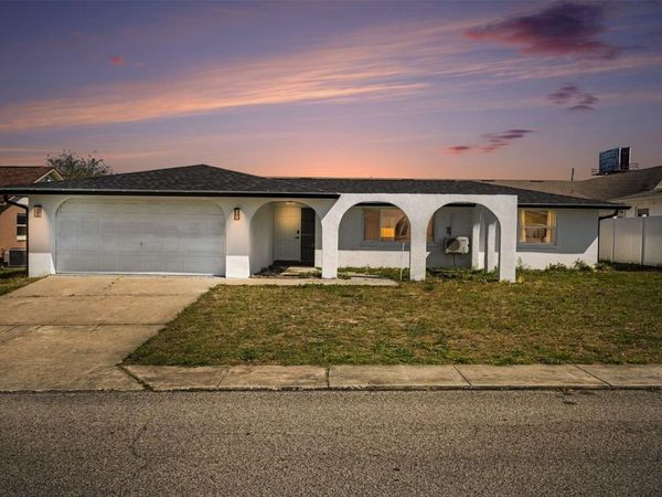 5813 CHAPMAN DRIVE , NEW PORT RICHEY, FL 34652