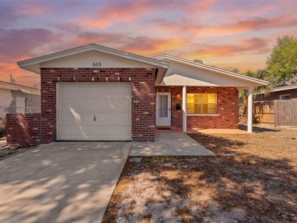 669 52ND AVENUE S, ST PETERSBURG, FL 33705