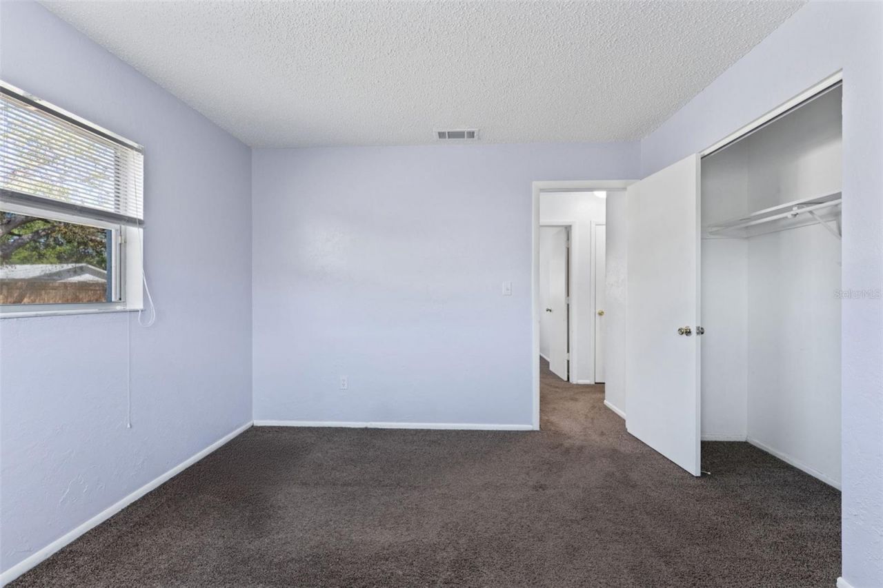 669 52nd Avenue S, Saint Petersburg, FL 33705 Photo