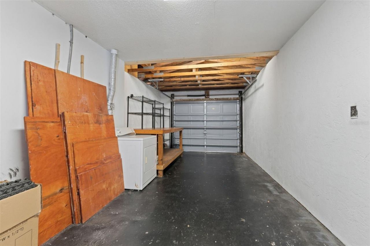 669 52nd Avenue S, Saint Petersburg, FL 33705 Photo