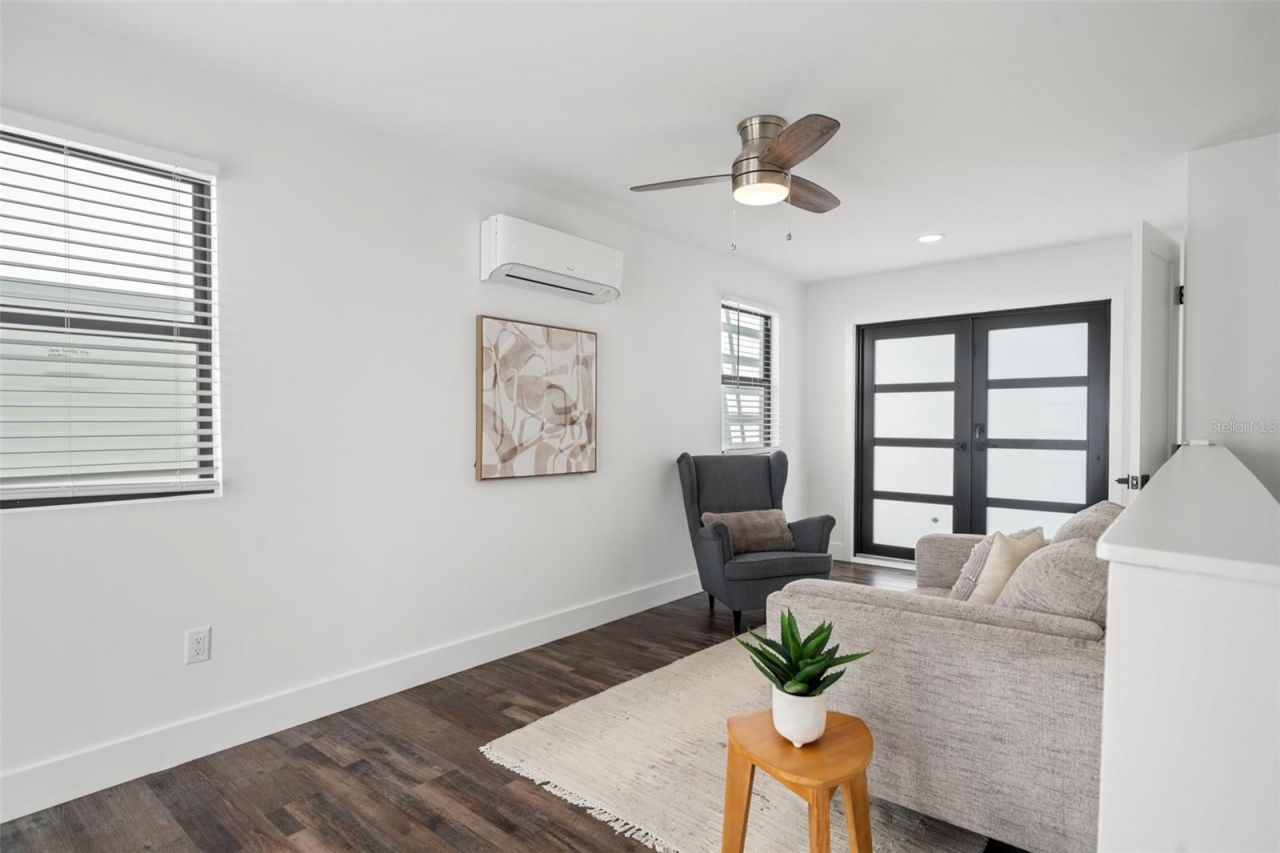 6220 64th Way N, Pinellas Park, FL 33781 Photo