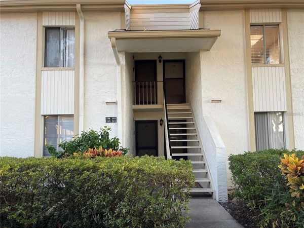 102 PALMETTO COURT, Unit 2, OLDSMAR, FL 34677