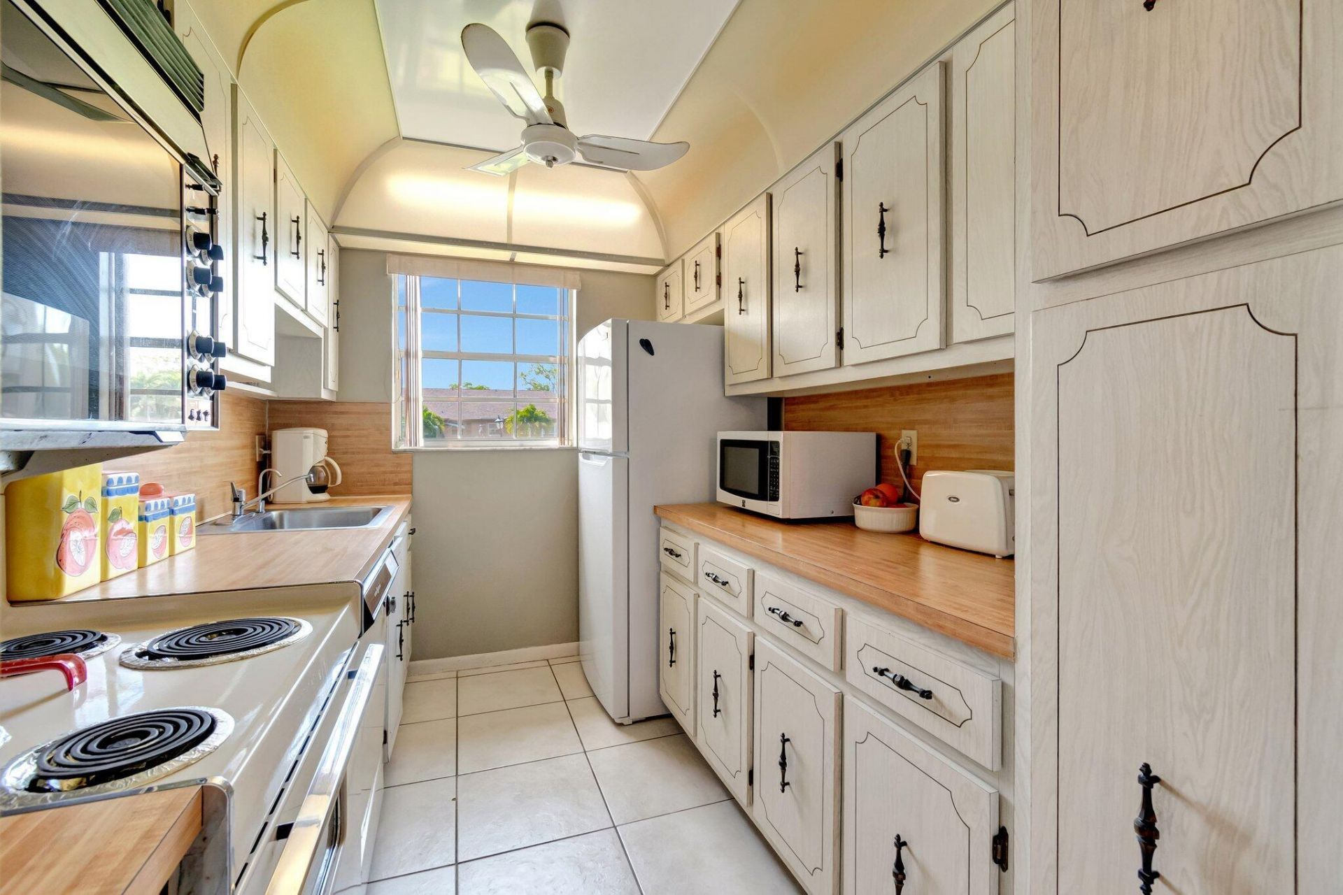 1245 High Point Place S, Unit C, Delray Beach, FL 33445 Photo