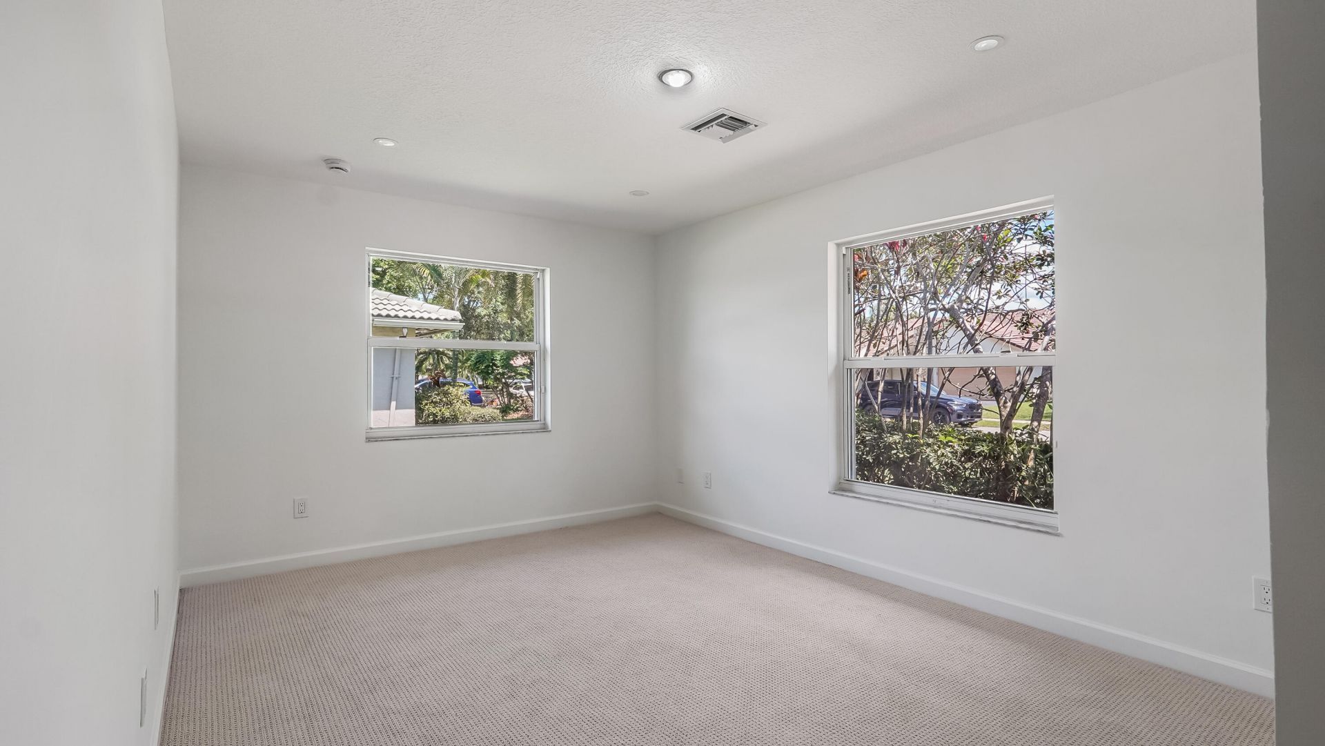 1071 NW 97th Avenue, Plantation, FL 33322 Photo